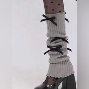 Goth / Lolita Leg Warmers Gray with Black Bows, Feminine soft stretchy